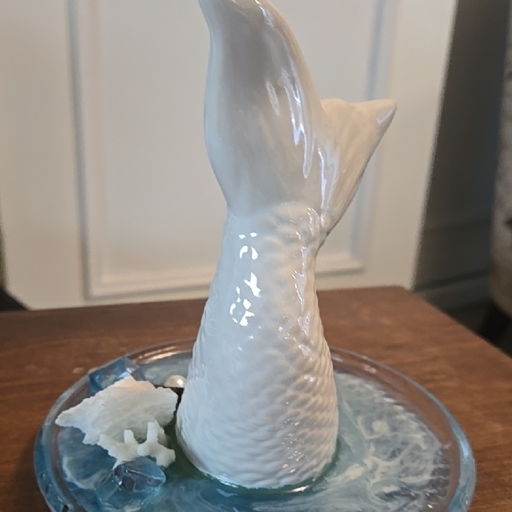 White Ceramic Mermaid Tail Decor - Picture 4 of 8